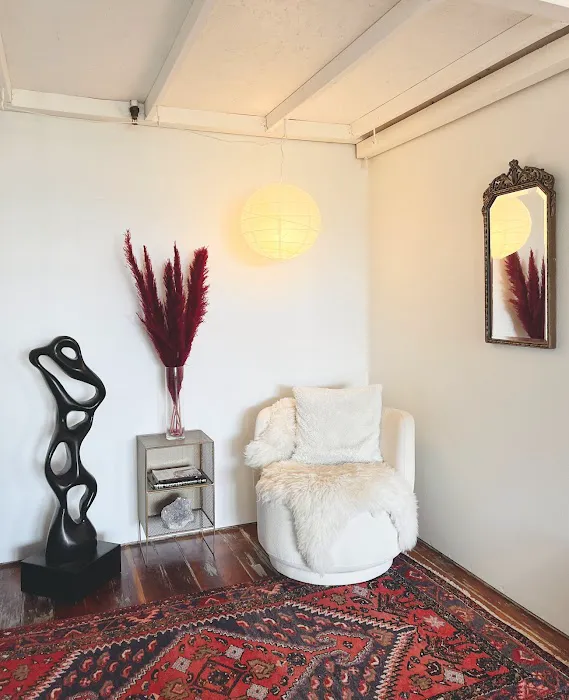 GRAVITY AND GRACE MOVEMENT Picture 4