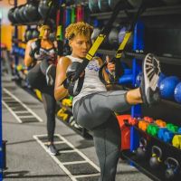 Crunch Fitness - Vancouver Plaza ico