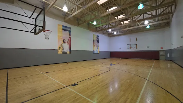 LA Fitness Picture 6