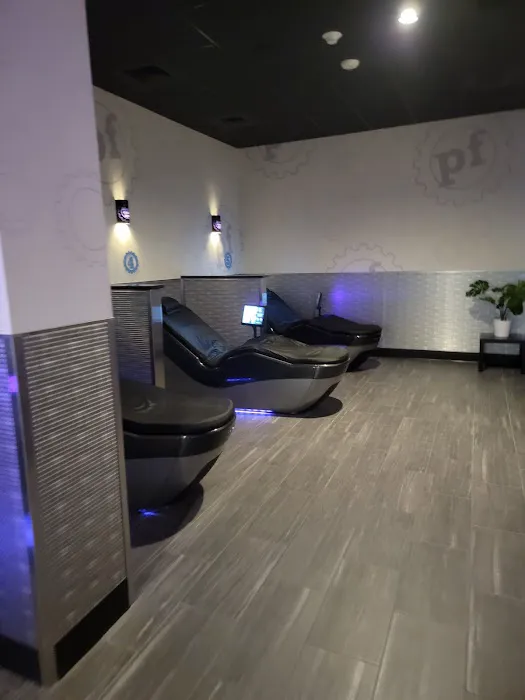 Planet Fitness Picture 1