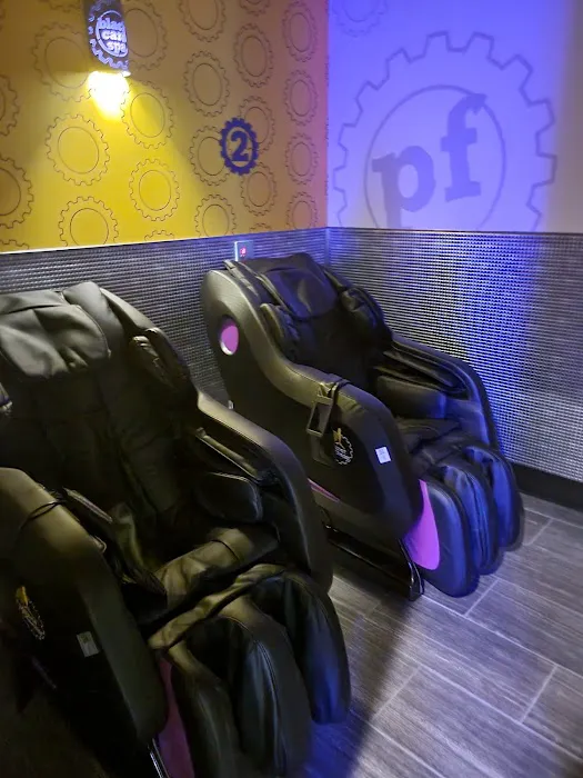 Planet Fitness Picture 8
