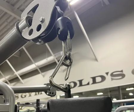Gold's Gym Vancouver (Vancouver Mall)