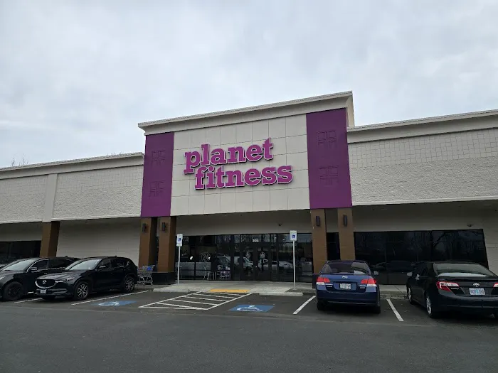 Planet Fitness Picture 3