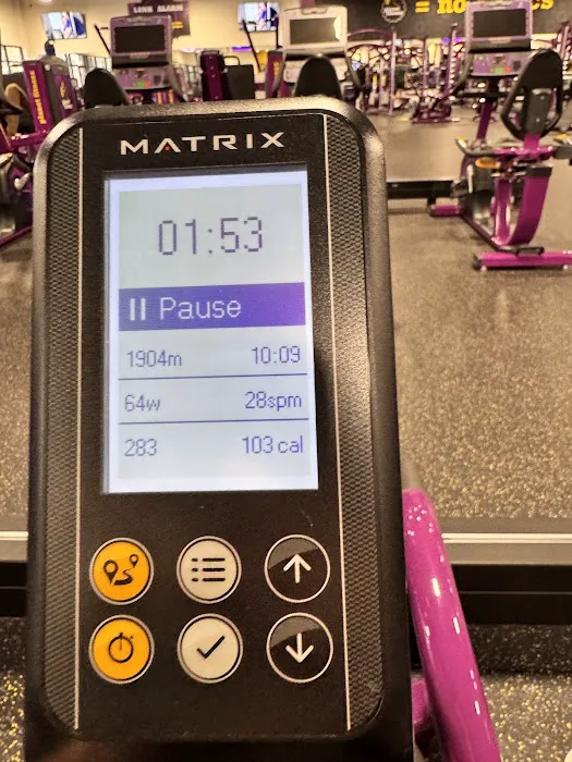 Planet Fitness Picture 5