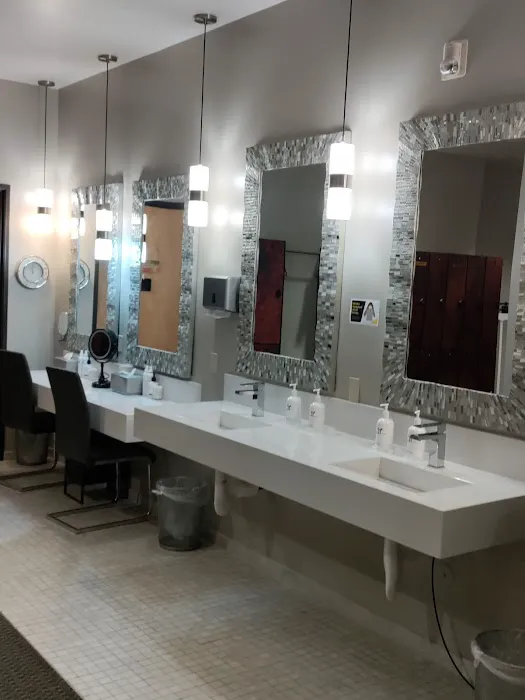 Trainer's Club Picture 5