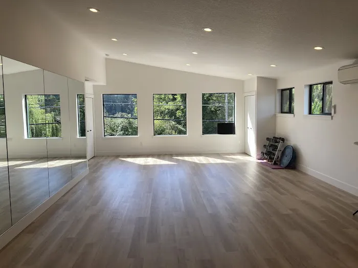 Julie’s Fitness Studio Picture 4