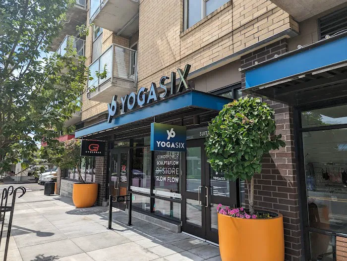 YogaSix West Vancouver Picture 4