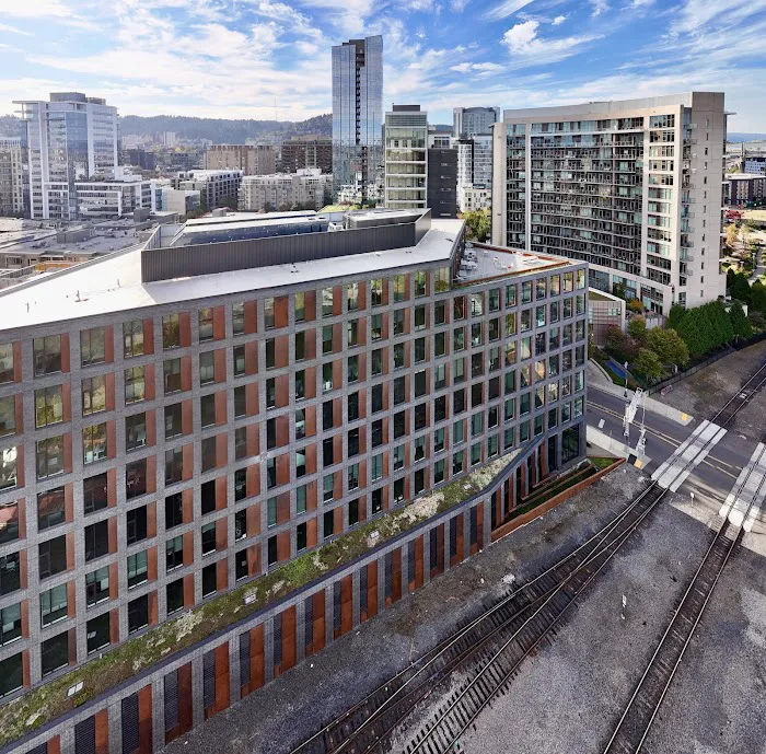 Barry's Portland Picture 4