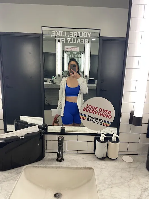 Barry's Portland Picture 8