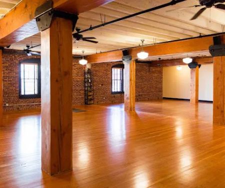 YoYoYogi Yoga Studio