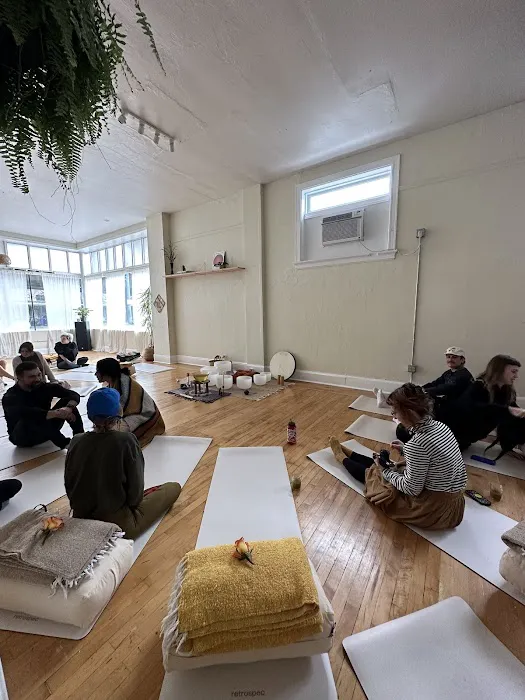 rhythms community studio Picture 1