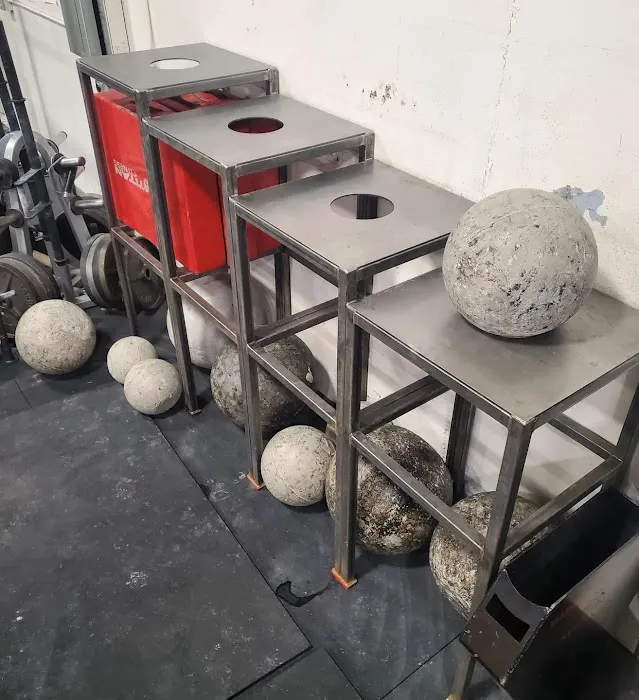 Hardcore Barbell Picture 1