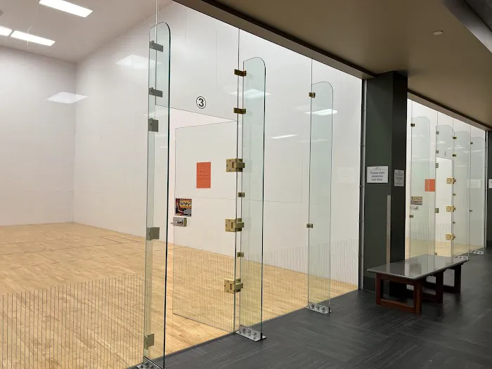 LA Fitness Picture 5