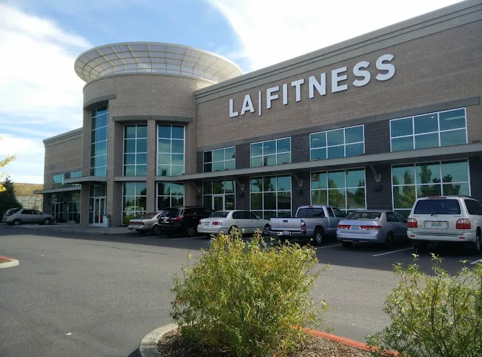 LA Fitness Picture 8