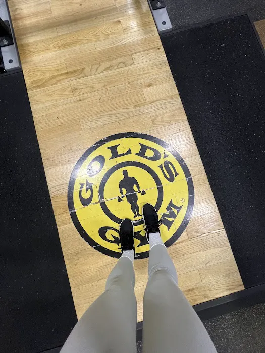 Gold's Gym Vancouver (Hazel Dell) Picture 10