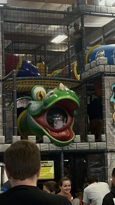 Pearl Courts Picture 6