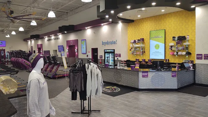 Planet Fitness Picture 10