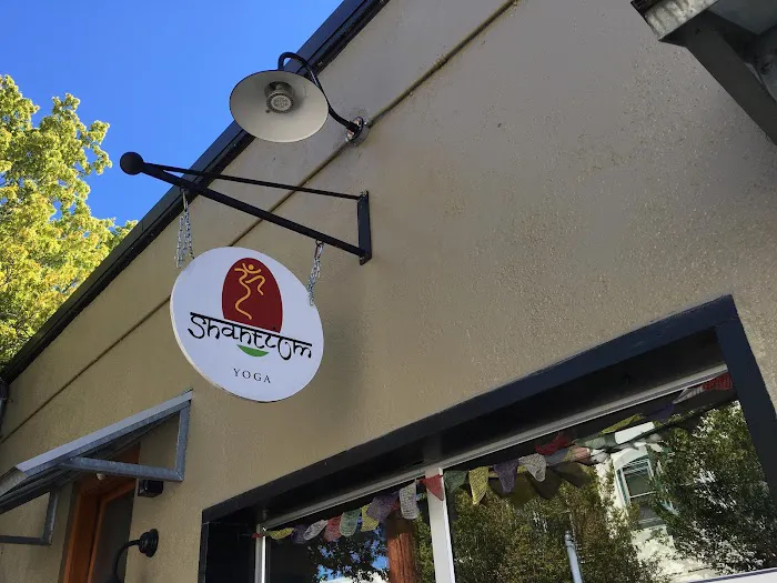 ShantiOm Yoga Picture 3