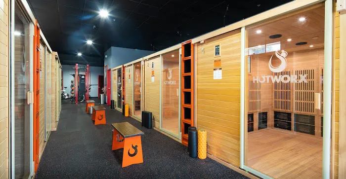 HOTWORX - Portland, OR - Washington Square Picture 3