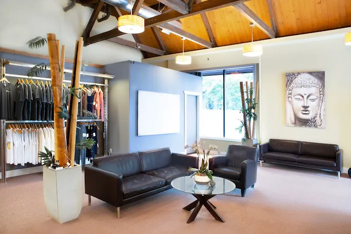 Sculpt Yoga Picture 2