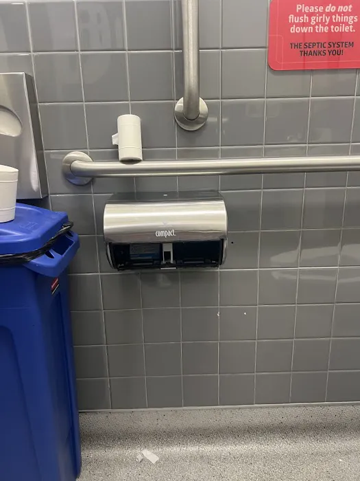 Gold's Gym Tigard Picture 7