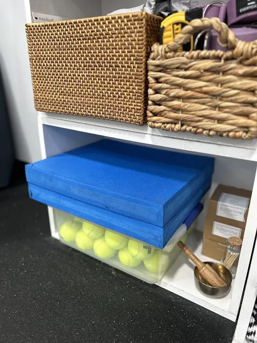 Yoga On Willow Picture 8