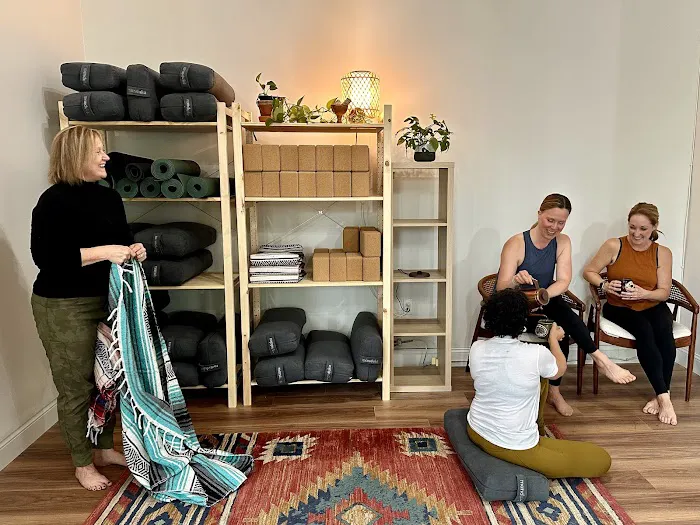 Samsara Yoga Picture 6