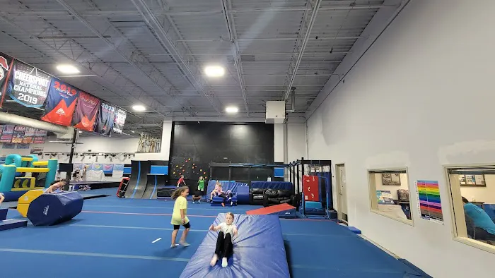 Oregon Dream Teams | Cheerleading and Tumbling Classes Picture 2