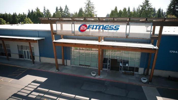 24 Hour Fitness Picture 9