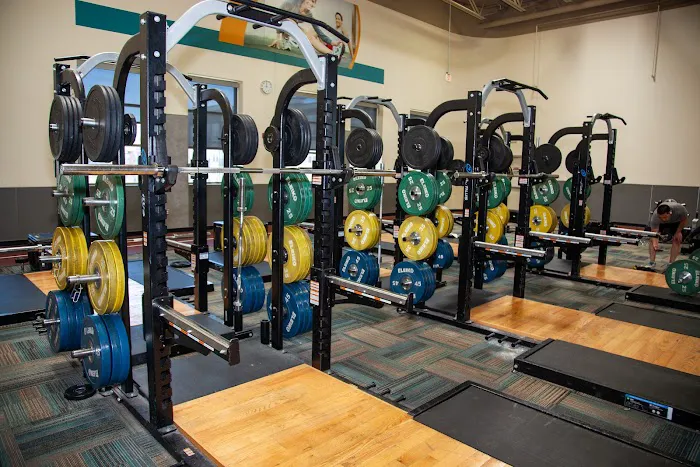 24 Hour Fitness Picture 8