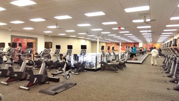 LA Fitness Picture 2