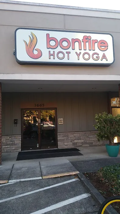 Bonfire Hot Yoga Picture 6