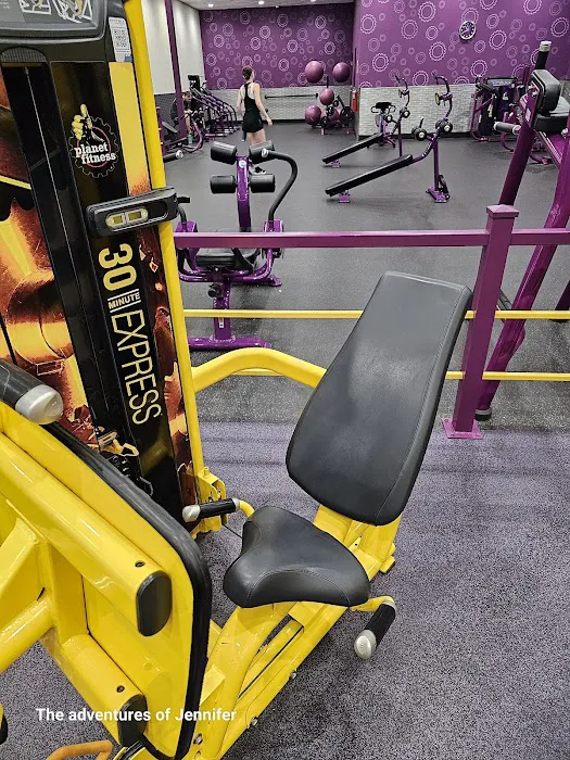 Planet Fitness Picture 9