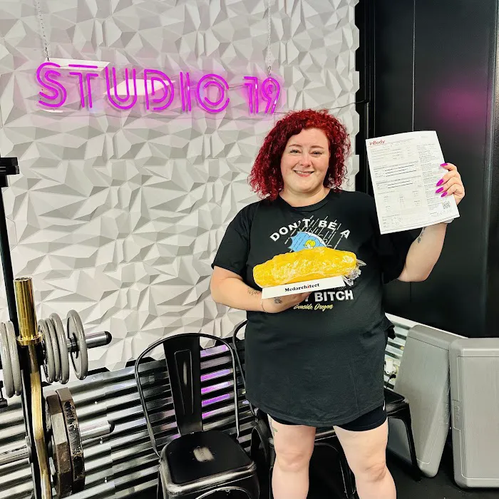 Studio 19 and Goldzfitnesspdx Picture 4