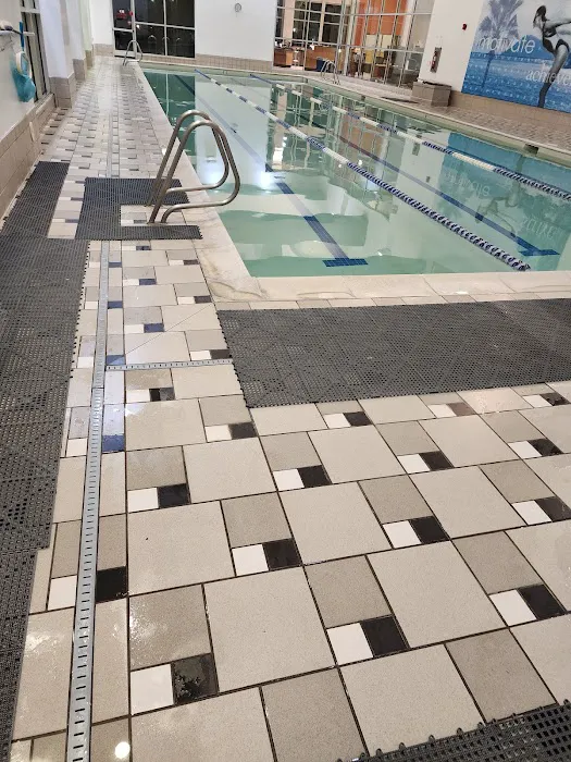 LA Fitness Picture 6