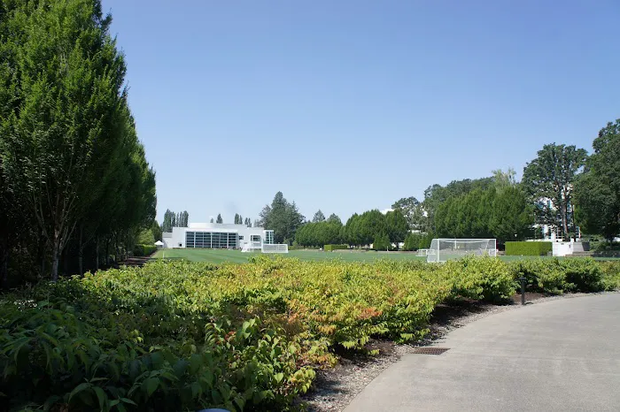 Nike Sports Center Picture 5