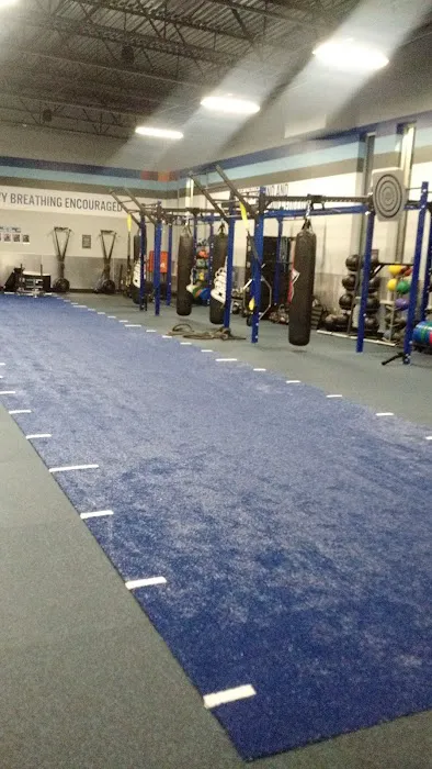 Crunch Fitness - Aloha Picture 8