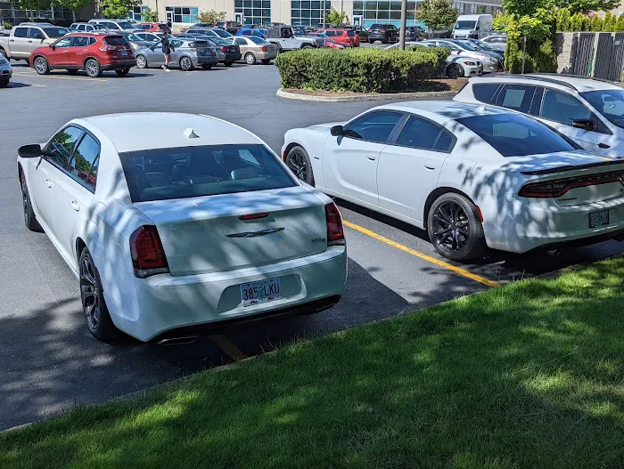 Crunch Fitness - Aloha Picture 10