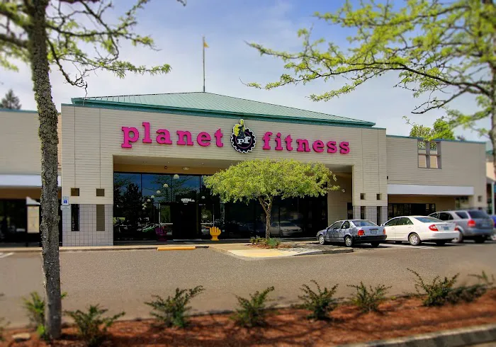 Planet Fitness Picture 8