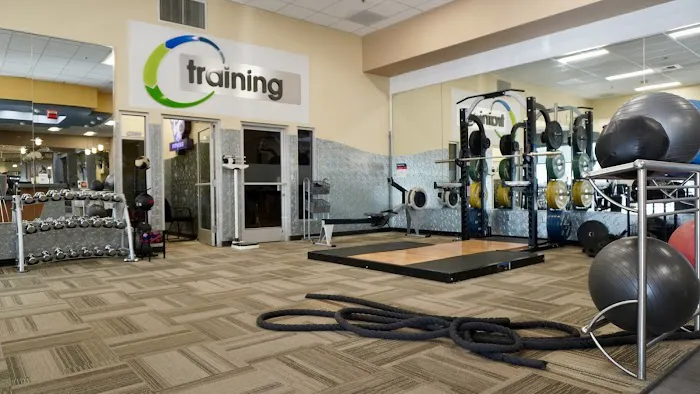 24 Hour Fitness Picture 2