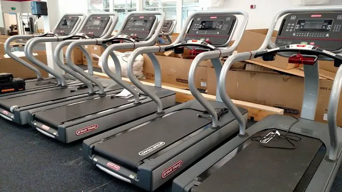 Edge Family Fitness Picture 7