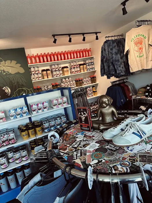 Arms Race Gym Picture 4