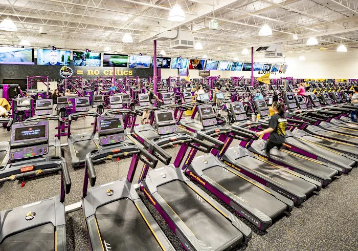 Planet Fitness Picture 5