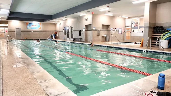 24 Hour Fitness Picture 4