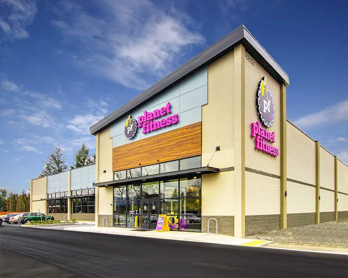 Planet Fitness Picture 9