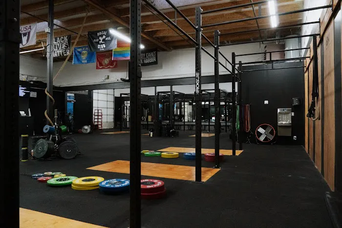 Gratitude Strength Club Picture 2