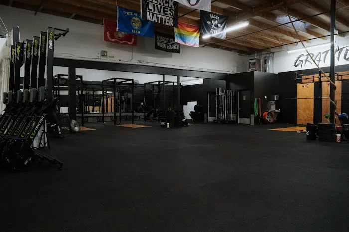 Gratitude Strength Club Picture 7