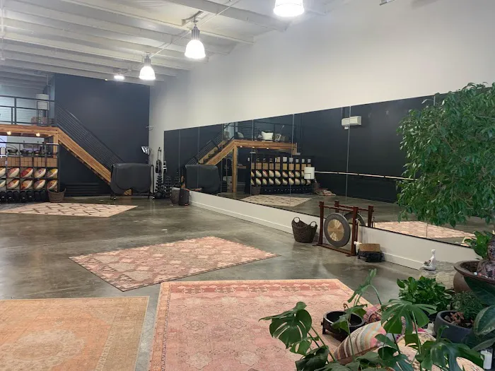 Breathing Room Yoga + Meditation Studio Picture 1