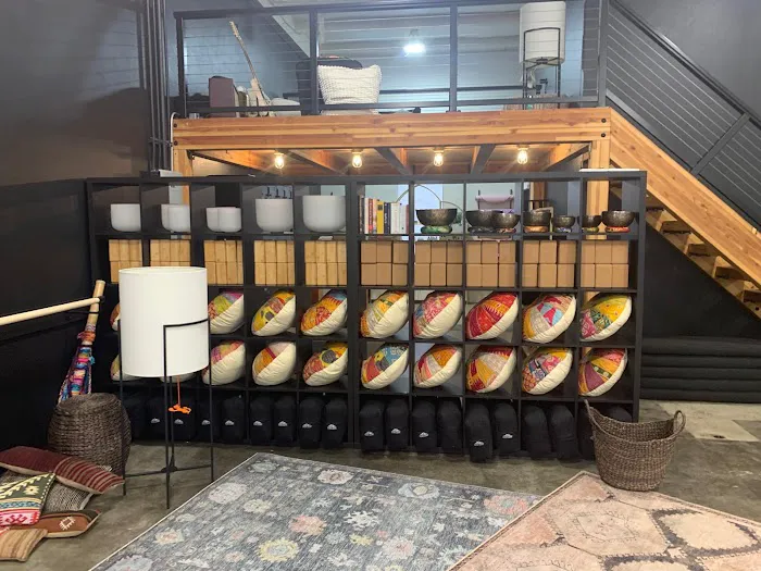 Breathing Room Yoga + Meditation Studio Picture 10