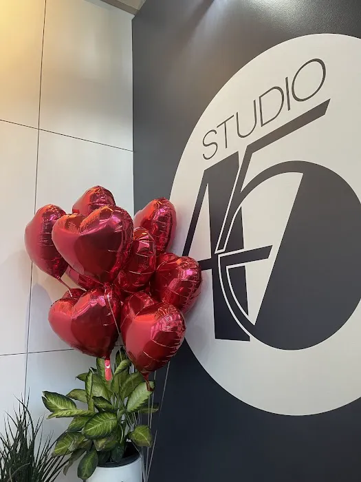 Studio 45 Picture 3